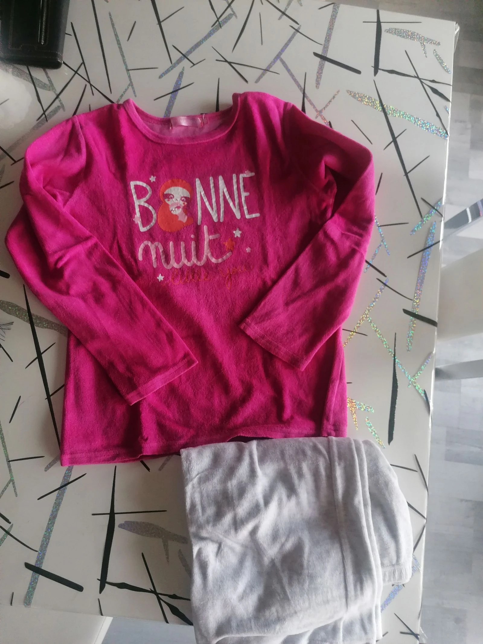 Ensemble pyjama velours T 10 ans 👧🏻